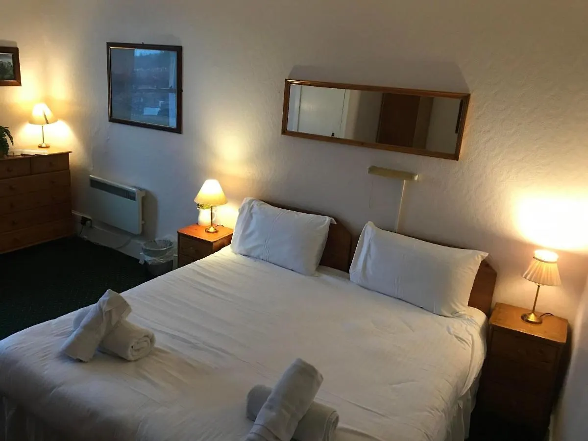 ***  The Claremont Hotel Edimburgo Reino Unido